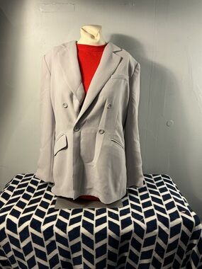 Light Gray Double-Breasted Men’s Blazer - Stylish Tailored Jacket and skirt set